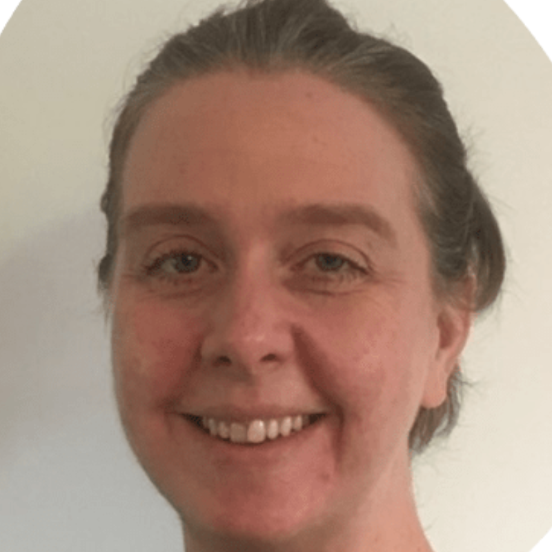Dr Lorraine Lockhart